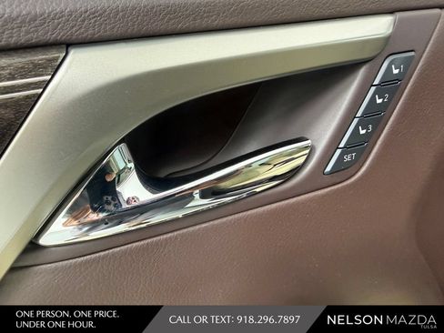 Used 2016 Lexus RX 350 FWD w/ Luxury Package image 17