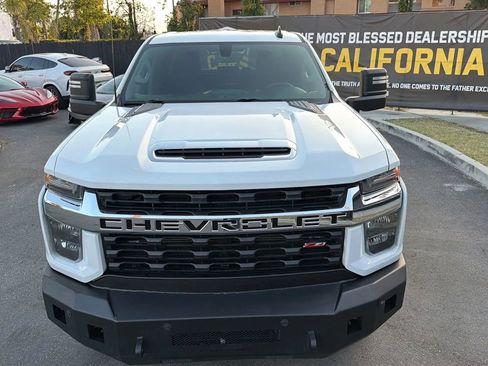 Used 2022 Chevrolet Silverado 2500 LT w/ Convenience Package AWD/4WD image 10