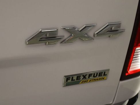 Used 2019 RAM 1500 Tradesman AWD/4WD image 35