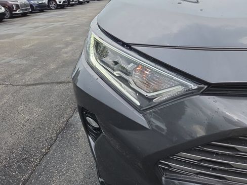Used 2019 Toyota RAV4 XSE w/ XSE Weather Package AWD/4WD image 14
