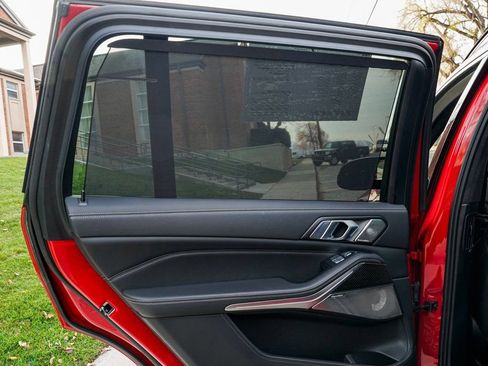 Certified 2025 BMW X7 M60i image 18