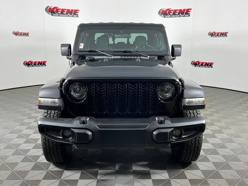 Used 2021 Jeep Gladiator Sport AWD/4WD image 4