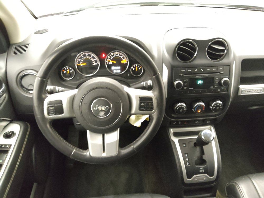 Used 2017 Jeep Compass High Altitude AWD/4WD image 22