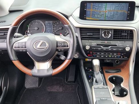 Used 2021 Lexus RX 350L Premium w/ Premium Package AWD/4WD image 26
