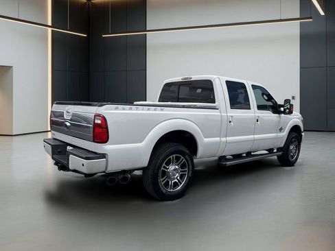 Used 2014 Ford F250 Platinum w/ FX4 Off-Road Package AWD/4WD image 6