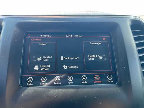 Used 2019 Jeep Cherokee Latitude Plus w/ Cold Weather Group AWD/4WD image 27