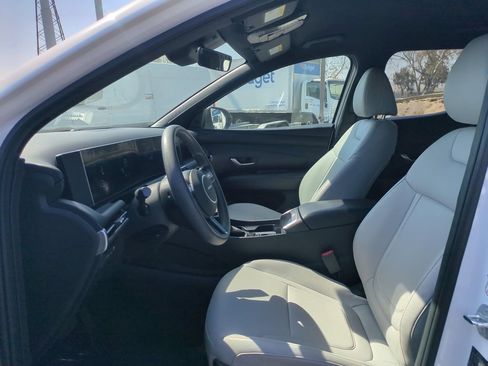 Used 2025 Hyundai Santa Cruz SEL AWD/4WD image 23