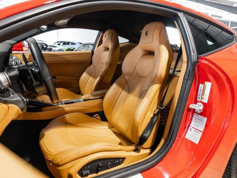 Used 2017 Ferrari F12 Berlinetta RWD image 36