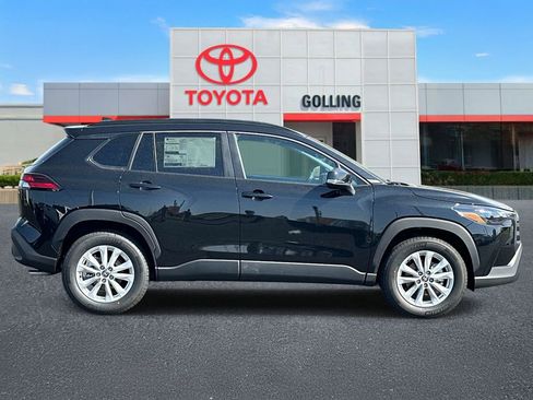 New 2026 Toyota Corolla Cross LE AWD/4WD image 2