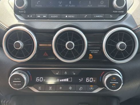 Used 2021 Nissan Sentra SR w/ SR Premium Package FWD image 18
