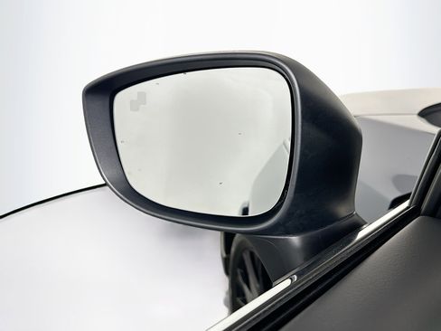 Used 2025 MAZDA CX-5 Carbon Edition image 16