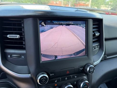 Used 2020 RAM 1500 Big Horn AWD/4WD image 22