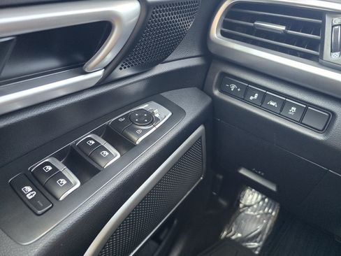 Used 2020 Kia Telluride LX FWD image 22