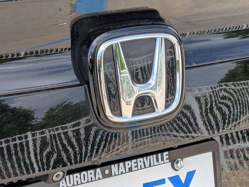Certified 2018 Honda Civic EX image 25