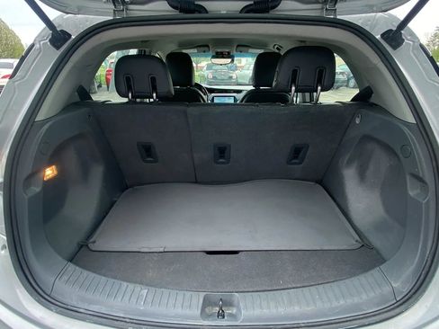 Used 2020 Chevrolet Bolt Premier w/ Infotainment Package image 13