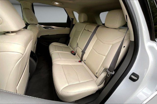 Used 2021 Cadillac XT5 Premium Luxury FWD image 24