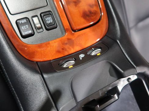 Used 2005 Lexus SC 430 Convertible RWD image 26