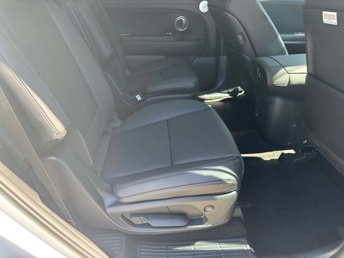 Used 2026 Hyundai Palisade Limited FWD image 15