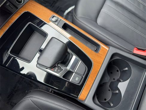 Used 2023 Audi Q5 2.0T Premium w/ Convenience Package image 69