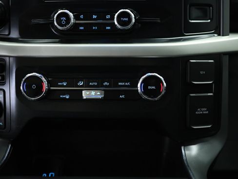 Used 2022 Ford F150 XLT w/ Equipment Group 301A Mid image 36