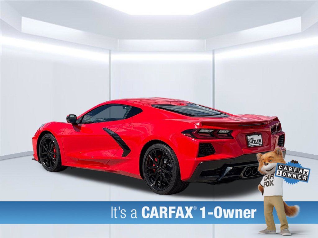 Used 2027 Chevrolet Corvette Stingray Coupe w/ 1LT RWD image 4