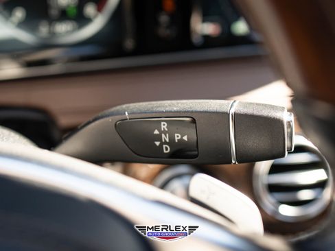 Used 2017 Mercedes-Benz S 550 Sedan image 26