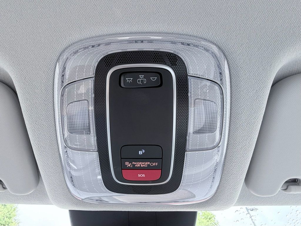 Used 2024 Hyundai Kona SEL FWD image 15
