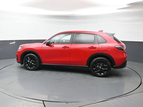 Certified 2024 Honda HR-V Sport image 3