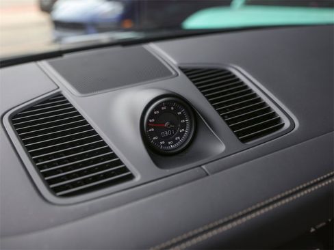 Certified 2023 Porsche Cayenne Coupe image 24