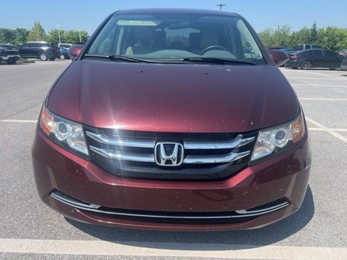 Used 2016 Honda Odyssey SE image 2