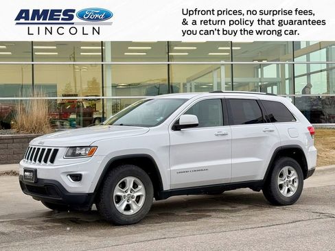 Used 2016 Jeep Grand Cherokee Laredo w/ Quick Order Package 23E image 1