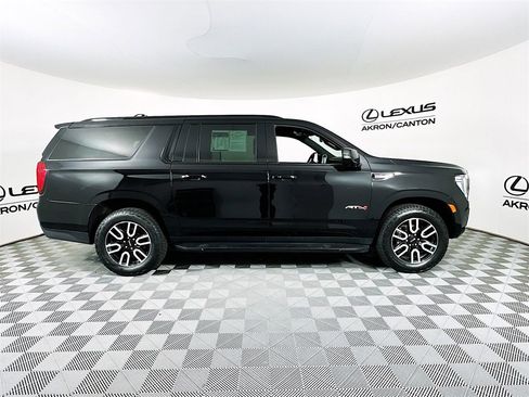 Used 2023 GMC Yukon XL AT4 w/ Max Trailering Package image 12