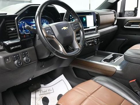 Used 2024 Chevrolet Silverado 3500 High Country w/ High Country Premium Package AWD/4WD image 14