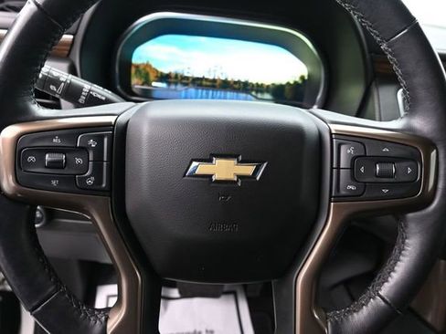 Used 2022 Chevrolet Tahoe High Country AWD/4WD image 45