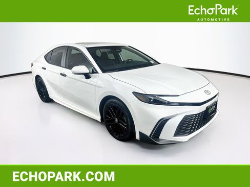 Used 2025 Toyota Camry SE w/ Multimedia Upgrade Package FWD image 1
