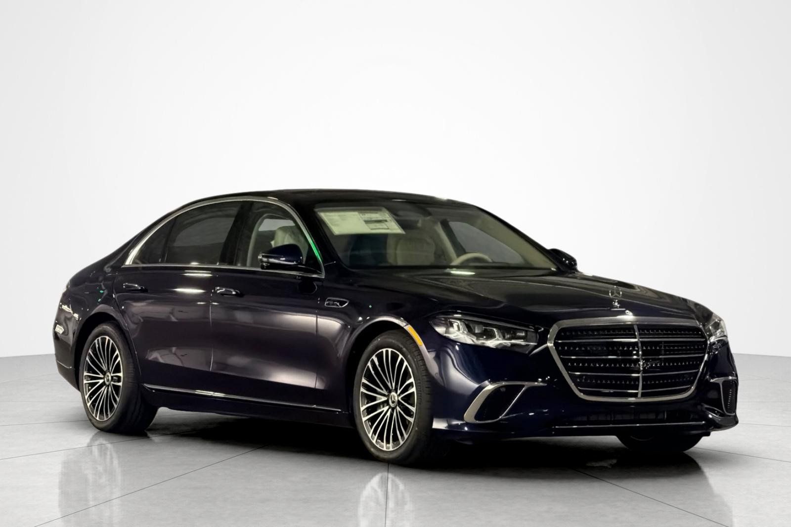 New 2027 Mercedes-Benz S 500 4MATIC image 7