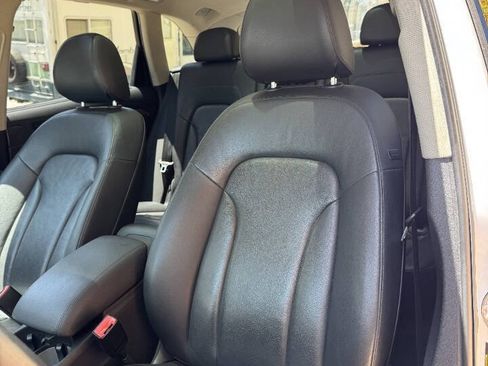 Used 2012 Audi Q5 3.2 Prestige AWD/4WD image 13
