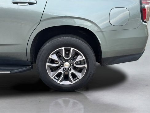Used 2024 Chevrolet Tahoe LT w/ LT Signature Package image 23