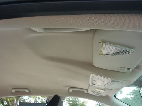 Used 2018 Ford Escape SE FWD image 54