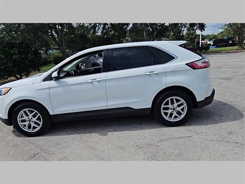 Used 2022 Ford Edge SEL image 14