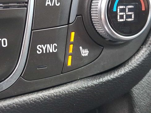 Used 2022 Chevrolet Equinox LT AWD/4WD image 23