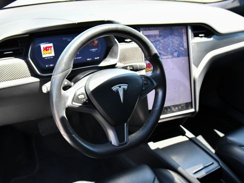 Used 2018 Tesla Model S 75D AWD/4WD image 14