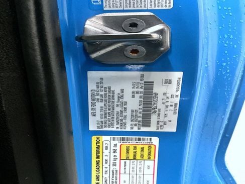 Used 2017 Ford Mustang Shelby GT350 w/ Electronics Package image 23