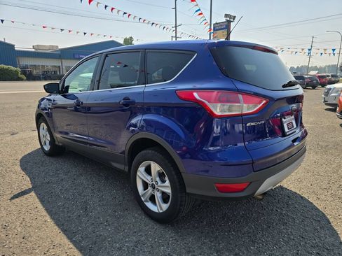 Used 2015 Ford Escape SE AWD/4WD image 5