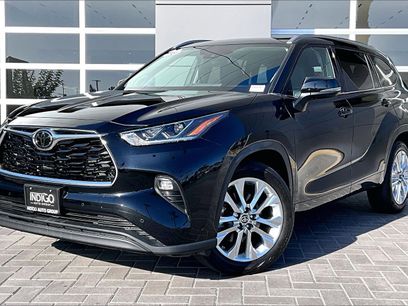 Used 2023 Toyota Highlander Limited