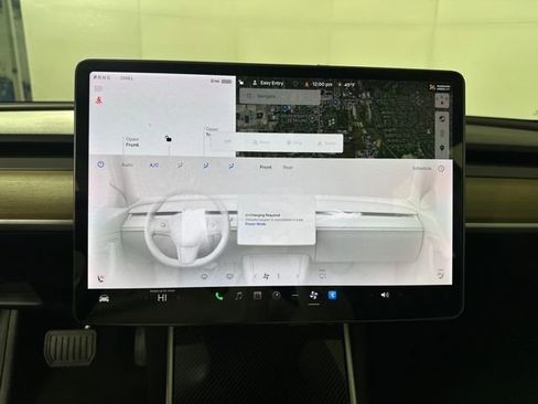 Used 2019 Tesla Model 3 Performance image 22