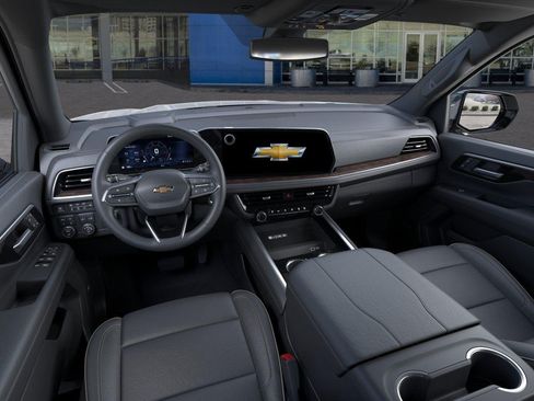 New 2026 Chevrolet Tahoe Premier w/ Sun And Tow Package AWD/4WD image 15