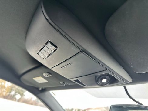 Used 2018 Dodge Grand Caravan GT image 28