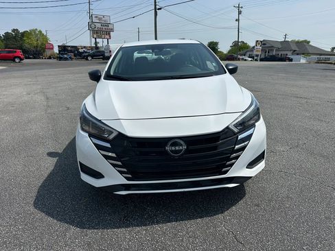 Used 2025 Nissan Versa S w/ Trunk Package image 3