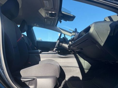 Certified 2025 Toyota Prius Plug-In Hybrid image 20